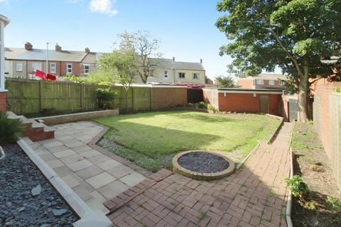 6 bedroom semi-detached house to rent, Blyth NE24