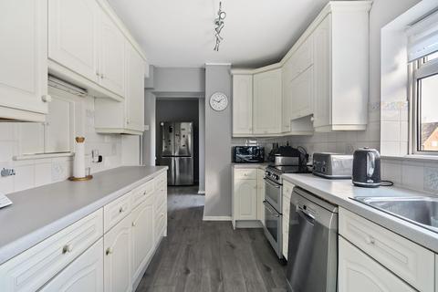54 Minden Way, Winchester, SO22 4DT