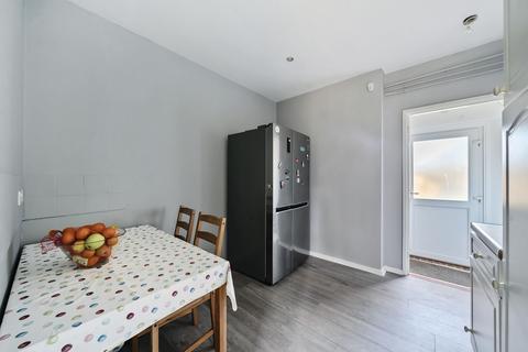 54 Minden Way, Winchester, SO22 4DT