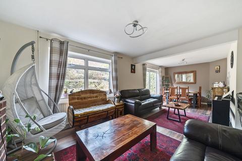 54 Minden Way, Winchester, SO22 4DT