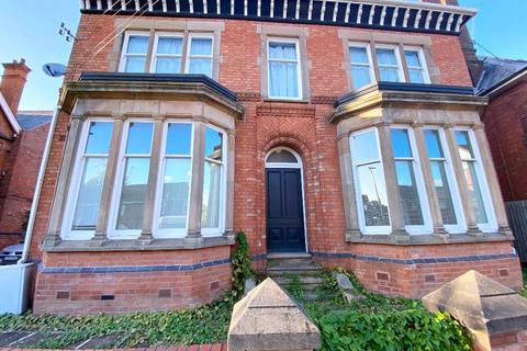 1 bedroom flat to rent, Clarendon Park Road, Leicester LE2