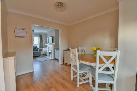 24 Bretby Close, Doncaster, DN4 6EL