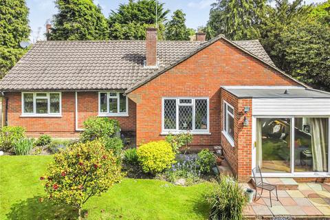 3 bedroom bungalow for sale, Fairgreen East, Hadley Wood, EN4