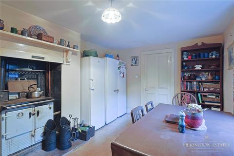 4 bedroom terraced house for sale, Victoria Place, Plymouth PL2