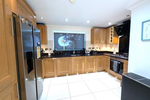 11 Doubleday Drive, Heybridge, Maldon, CM9 4TL
