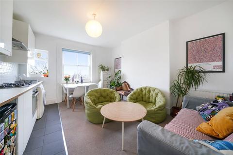 2 bedroom apartment for sale, Ospringe Road, London, NW5