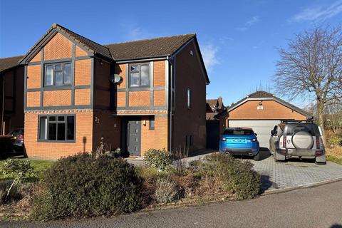 4 bedroom detached house for sale, Chaucer Close, Eccleston