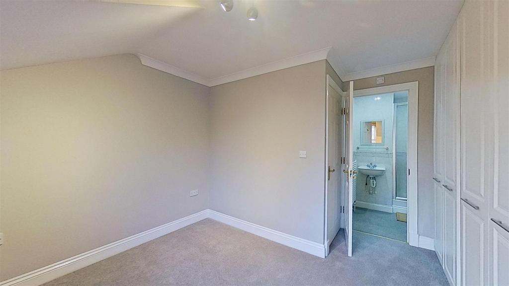 Harper-Mews-Earlsfield-SW17-Bedroom.jpg