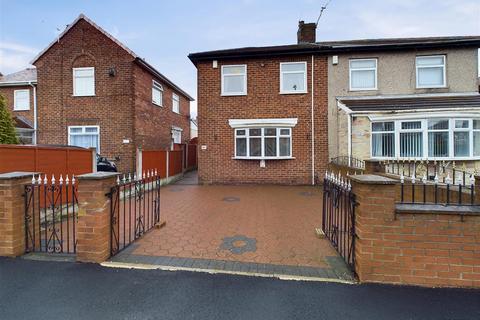 3 bedroom house for sale, Lisle Road, South Shields