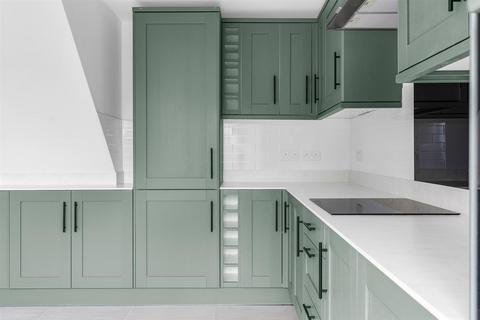 92 The Paddocks, Stevenage, SG2 9UB