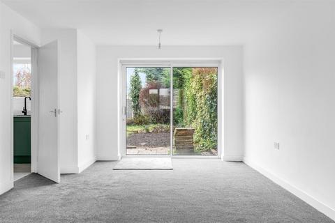 92 The Paddocks, Stevenage, SG2 9UB