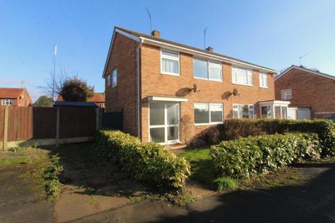 3 bedroom semi-detached house to rent, Greyfriars, Woodbridge, IP12