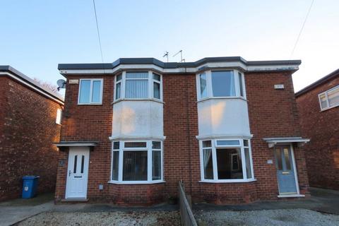 2 bedroom semi-detached house to rent, 8 Malvern Crescent, Priory Road, Hull, HU5 5T 5TR