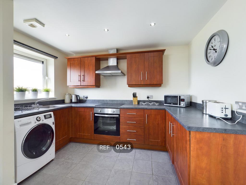 Kitchen &amp; Living area