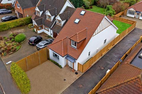 4 bedroom detached house for sale, Highfield Road, Sandridge, St. Albans