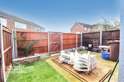 5 Elm Road, Aveley, South Ockendon, RM15 4SX