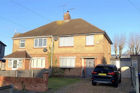 9 Webster Road, Stanford-le-hope, SS17 0BD