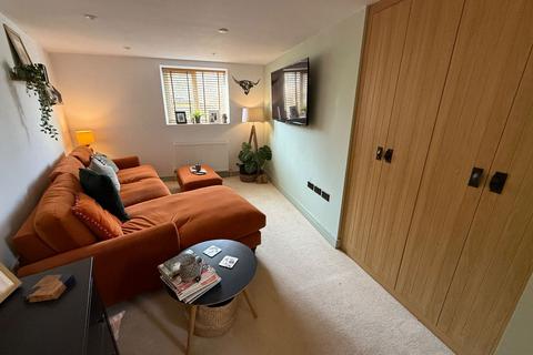 2 bedroom barn conversion for sale, Newton Abbot TQ12