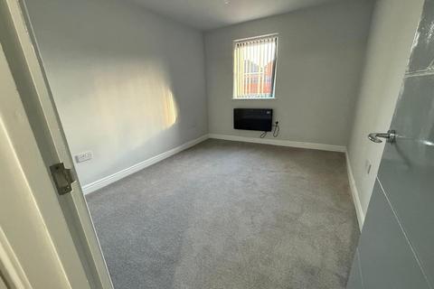 2 bedroom flat to rent, Bearwood Road, Smethwick B66