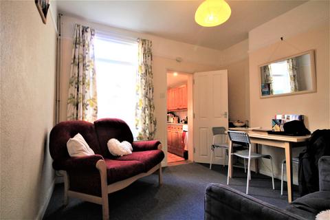 3 bedroom terraced house to rent, Edinburgh Road, Norwich NR2