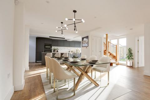 undefined, Milford on Sea, SO41