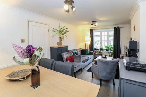 28 Grantley Drive, Harrogate, HG3 2XU