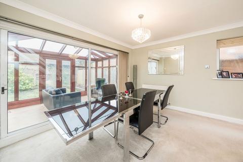 3 bedroom detached house for sale, Wensleydale Gardens, Hampton TW12