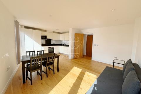 2 bedroom flat to rent, Cavell street, London, E1