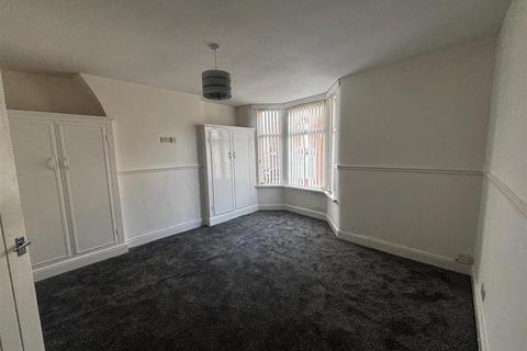 2 bedroom terraced house to rent, Greenwood Lane, Wallasey CH44