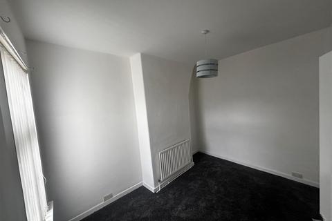 2 bedroom terraced house to rent, Greenwood Lane, Wallasey CH44