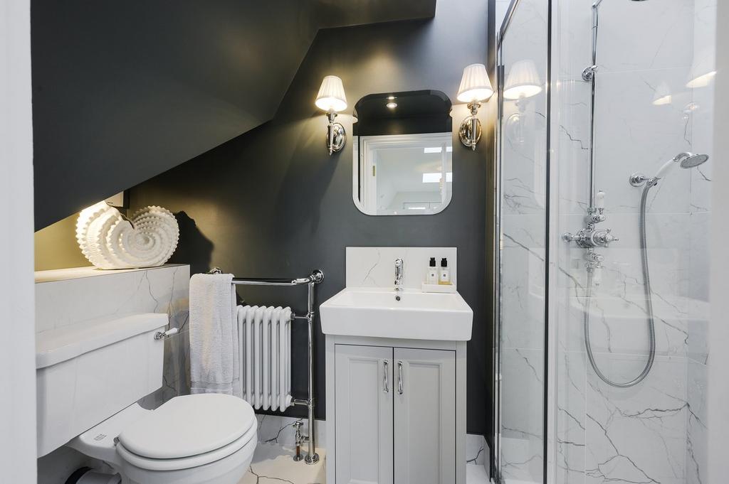 Ensuite 2