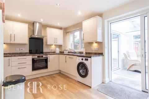1 Beechway, Penwortham, Preston, PR1 0XS