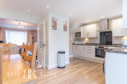 1 Beechway, Penwortham, Preston, PR1 0XS
