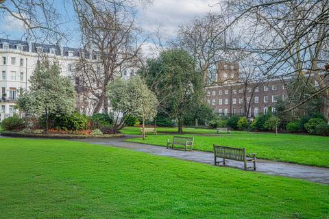 2 bedroom flat to rent, Stanhope Gardens, London SW7