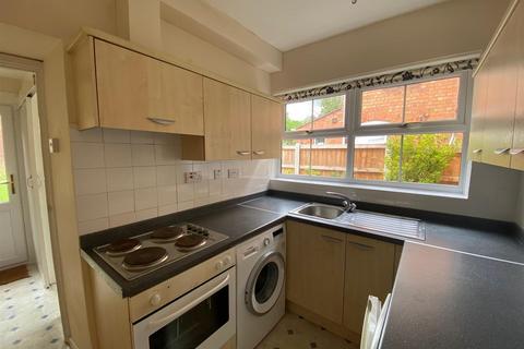 2 bedroom semi-detached house to rent, Redland Road, Malvern