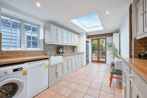 3 bedroom bungalow for sale, Holly Lane, Banstead