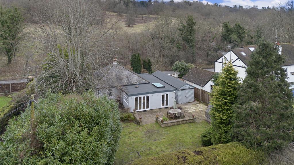 PARK FARM LODGEDRONE (2).jpg