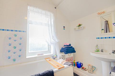 107 Stanley Road, Gloucester, GL1 5DQ
