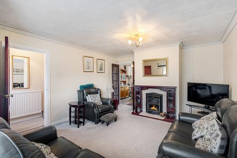 3 bedroom semi-detached house for sale, Melford Drive, Ashton-In-Makerfield, WN4