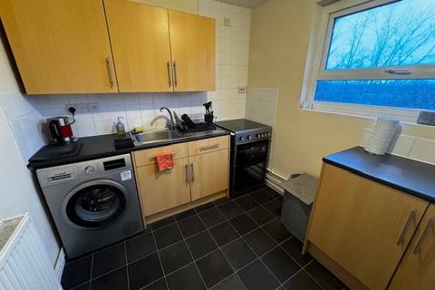 2 bedroom flat to rent, Caradoc Flats, Kingshaye Road, Telford, Shropshire, TF1