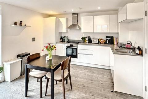 2 bedroom flat for sale, 126 Alcester Road, Birmingham B13