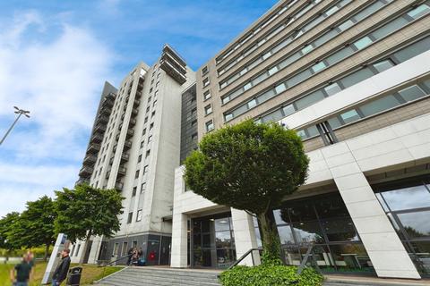 undefined, Gateway East, Marsh lane, Leeds, LS9