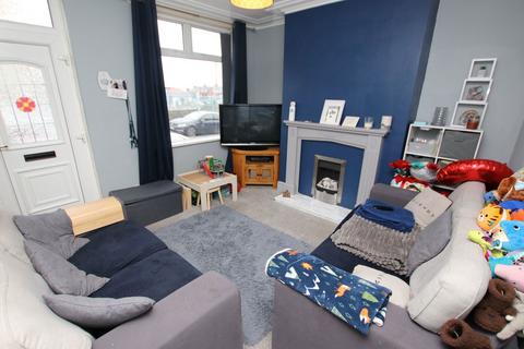 26 Grasmere Road, Barnsley, S71 1ES