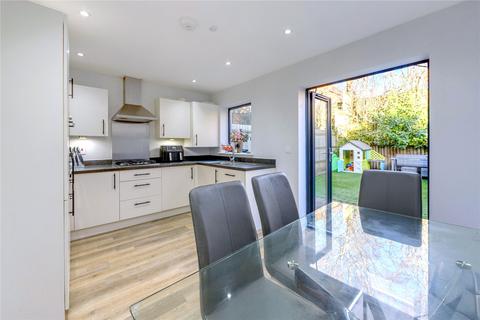 3 bedroom end of terrace house for sale, Studio Way, Borehamwood, Hertfordshire, WD6