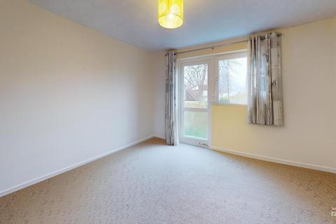 12 Shirley Close, Otley, LS21 1HF