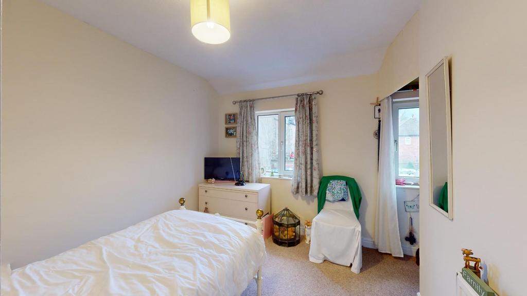 12-Shirley-Close-Bedroom.jpg