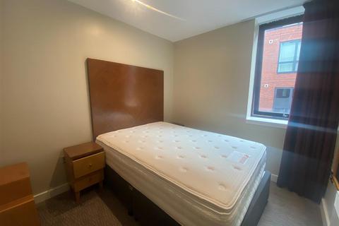 2 bedroom flat to rent, Shudehill, Northern Quarter Manchester M4 4AA