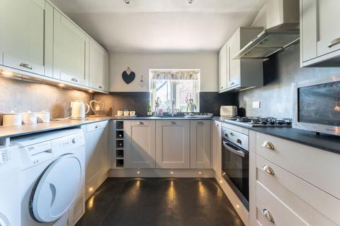 2 bedroom terraced house for sale, Hollis Crescent, York YO32