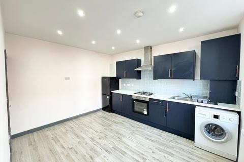undefined, Leeds LS11