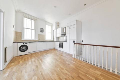 2 bedroom flat to rent, Wandsworth Bridge Road, South Park, London, SW6